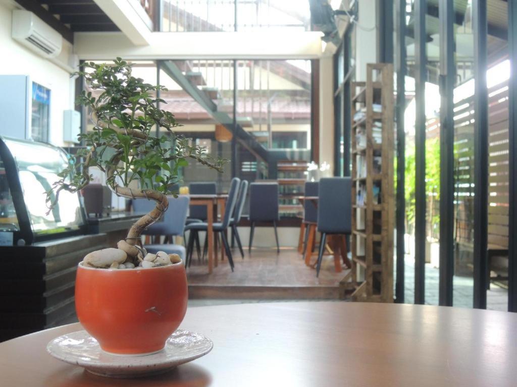 Aiims Tales Canal Boutique House Бангкок Экстерьер фото